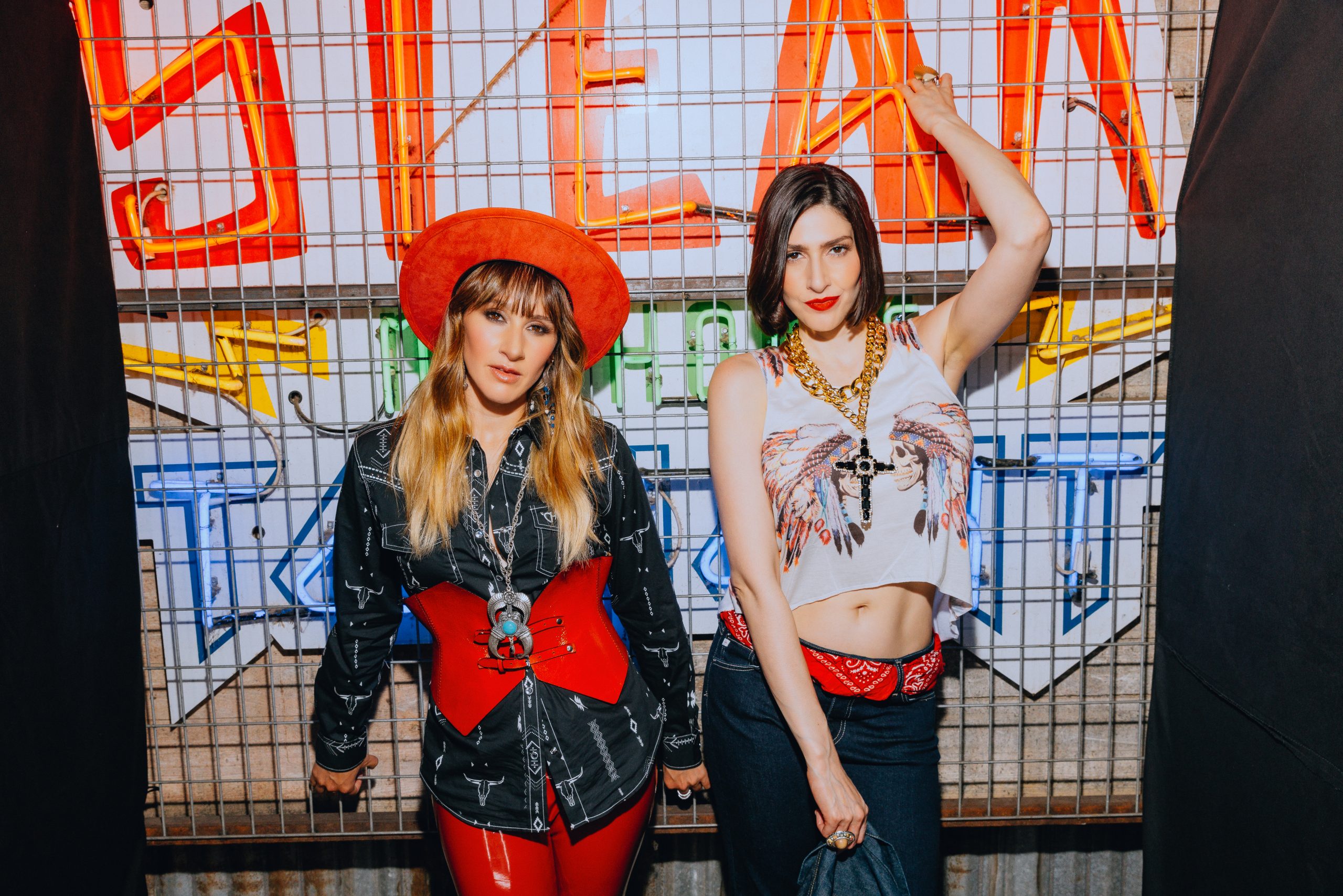 Vive una noche de fiesta en Nashville junto a HA*ASH y su nuevo tema “I ...
