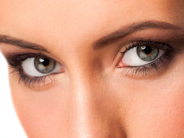 LAS MUJERES SE PERCATAN DE LA INFIDELIDAD, CON UNA MIRADA