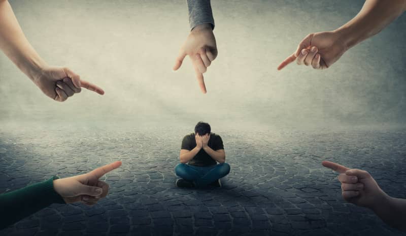 EL SENTIMIENTO DE CULPA: QUÉ ES, POR QUÉ APARECE Y CÓMO GESTIONARLO DE FORMA SALUDABLE