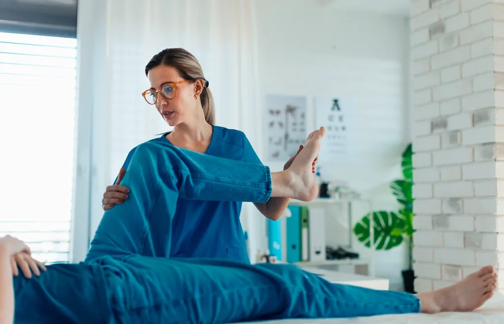 FISIOTERAPIA: BENEFICIOS PARA LA SALUD Y BIENESTAR